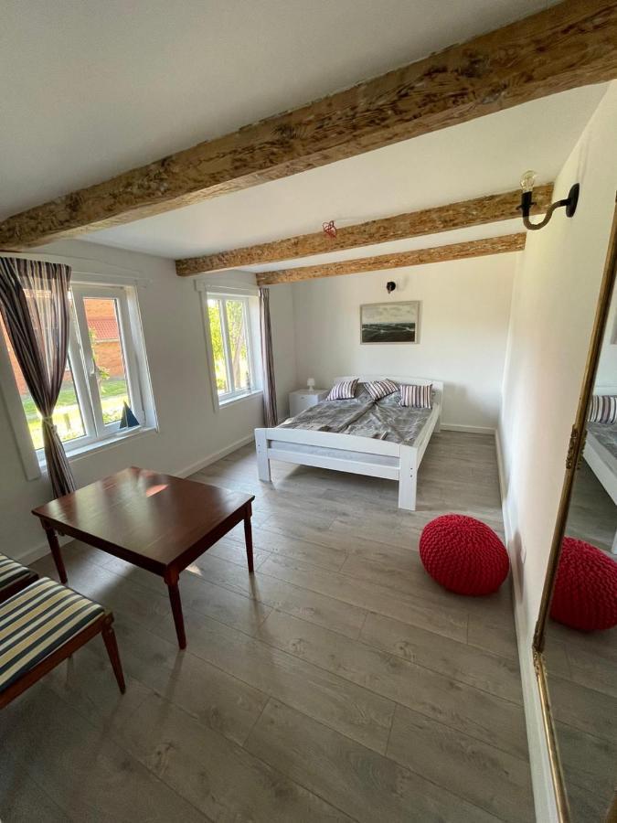 Rusnes Pakalnes Apartamentai エクステリア 写真